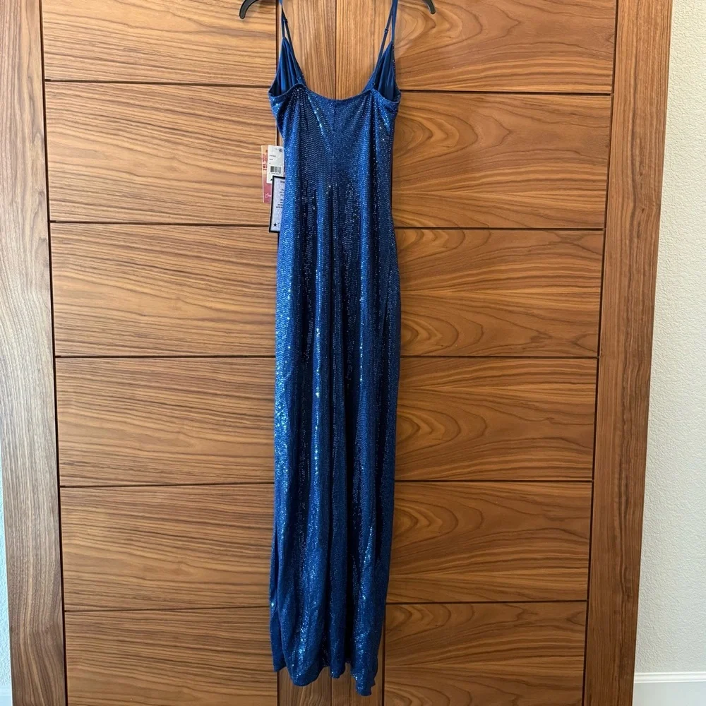 NWT Emerald Sundae Navy Sequin V-Neck Sheath Juniors Prom Dress High Slit - Sz M - Picture 7 of 9